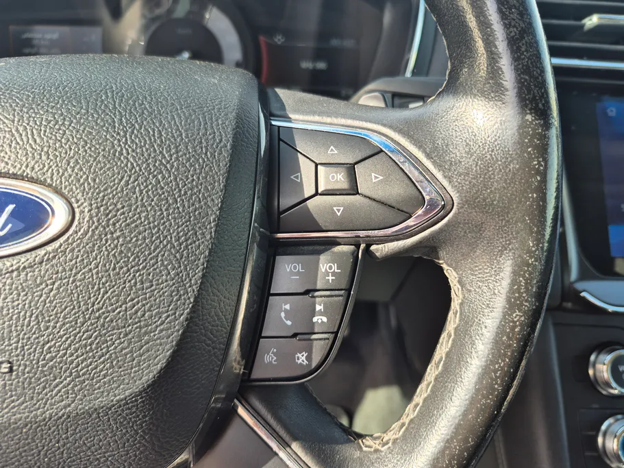 2022 Ford Taurus Ambiente 