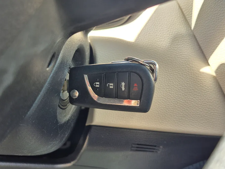 تويوتا كورولا XLI 2023 