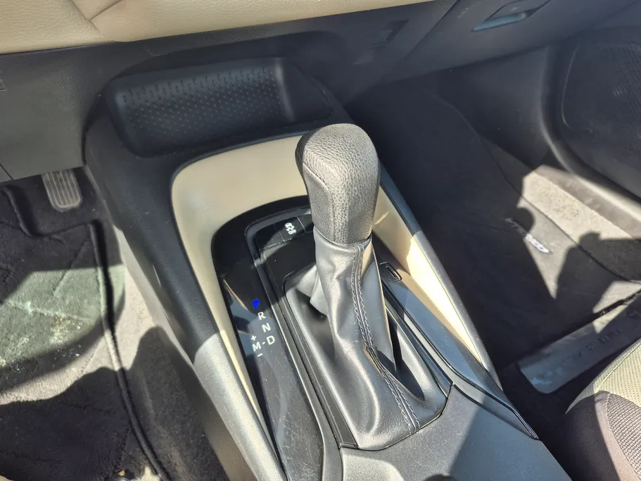 تويوتا كورولا XLI 2023 