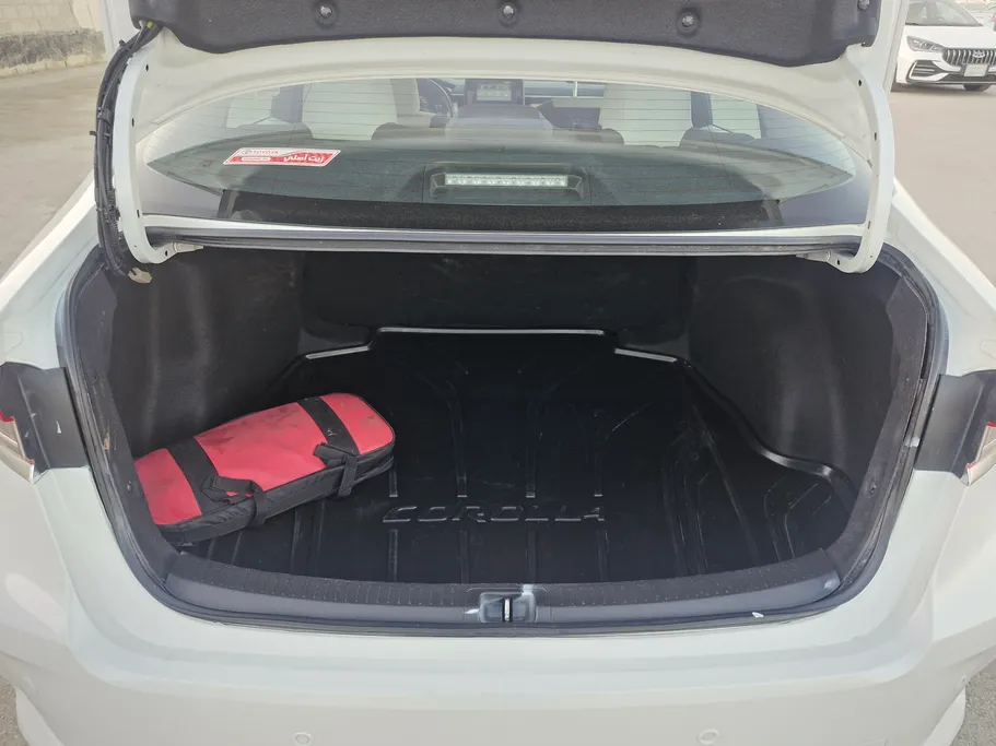 تويوتا كورولا XLI 2023 