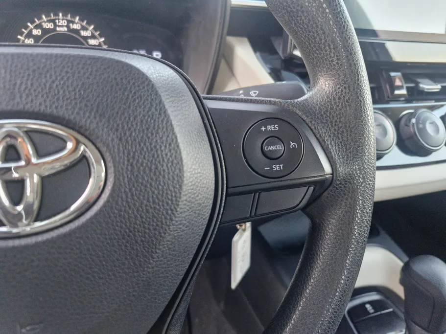 تويوتا كورولا XLI 2023 