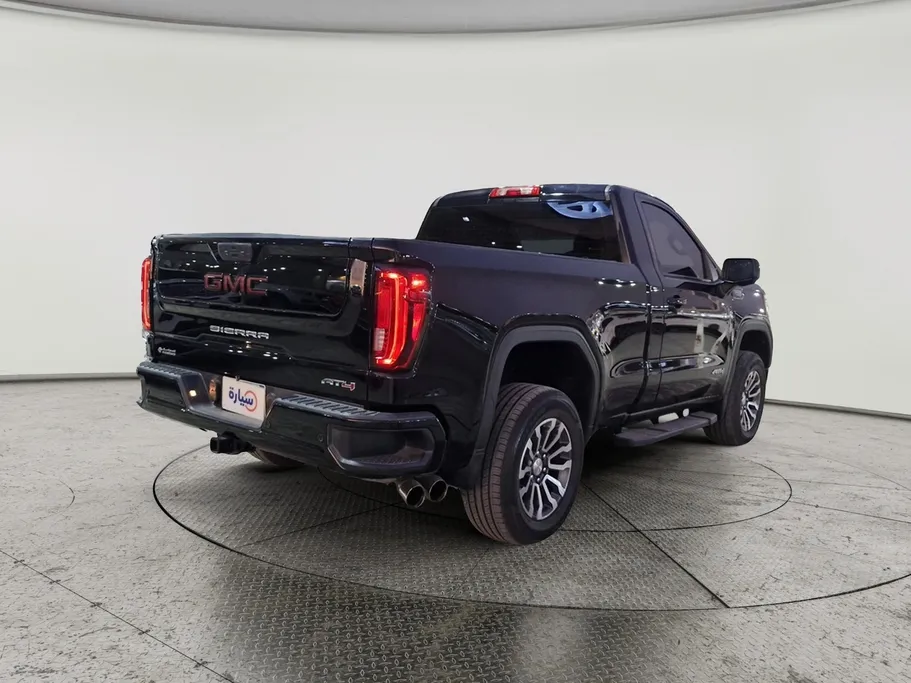 جي إم سي  سييرا AT4 2021 