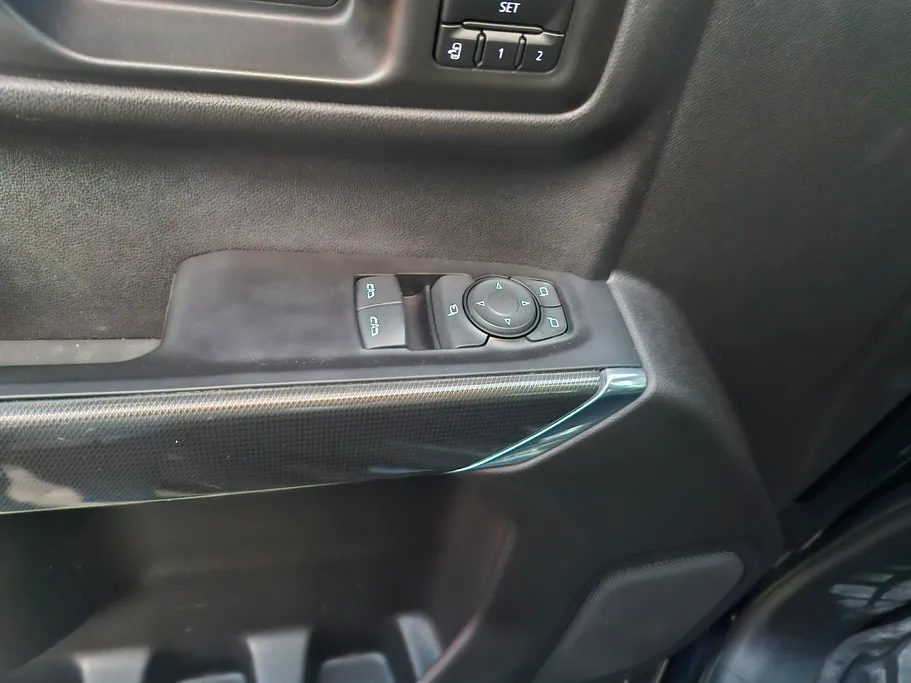 جي إم سي  سييرا AT4 2021 