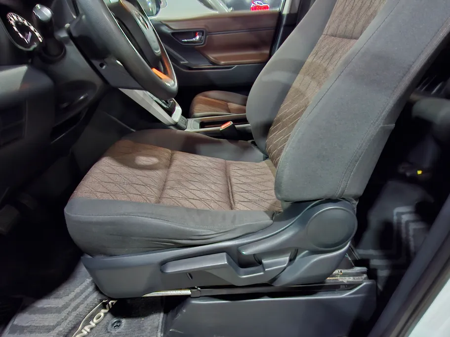 2024 Toyota Innova GL 