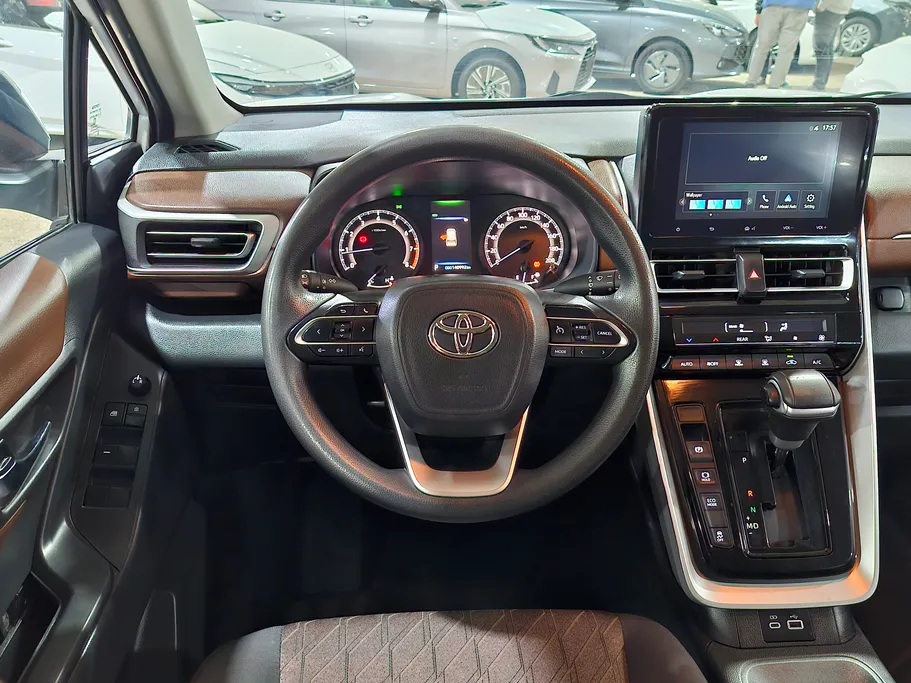 2024 Toyota Innova GL 