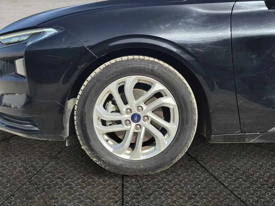 فورد تورس امبيانتي الإصدار الجديد 2023 