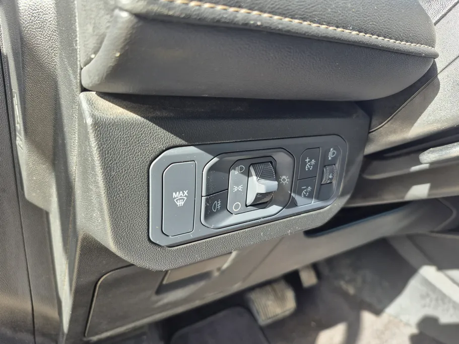 فورد تورس امبيانتي الإصدار الجديد 2023 