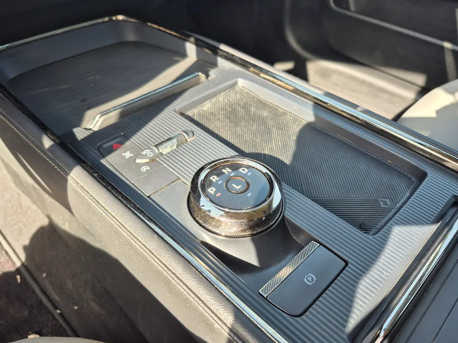 فورد تورس امبيانتي الإصدار الجديد 2023 