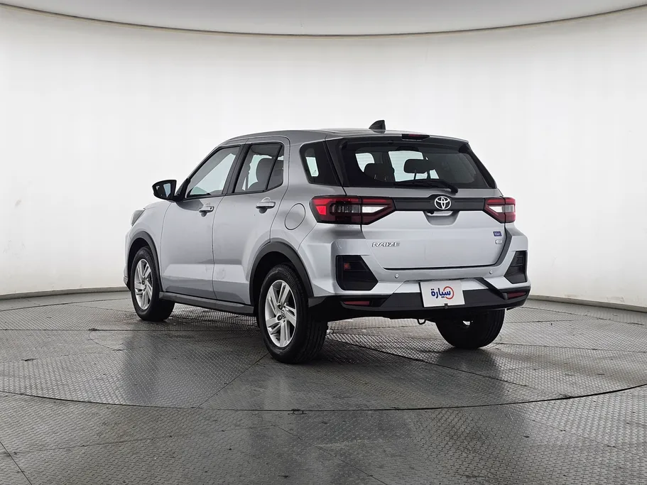 2023 Toyota Raize XLE 