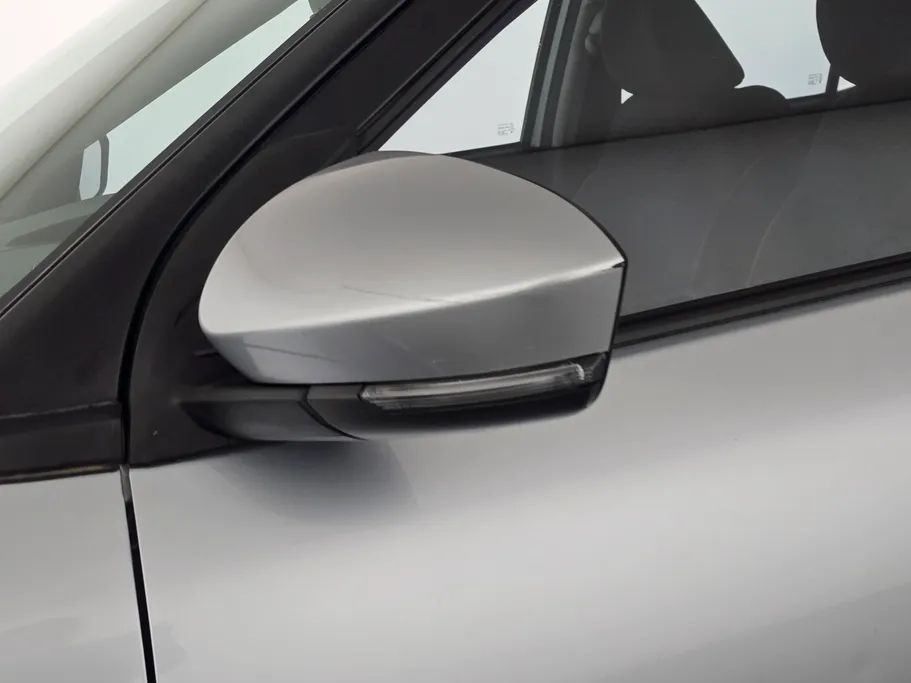 2023 Toyota Raize XLE 