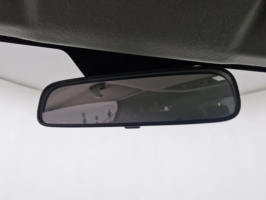 2024 Toyota Yaris  Y 