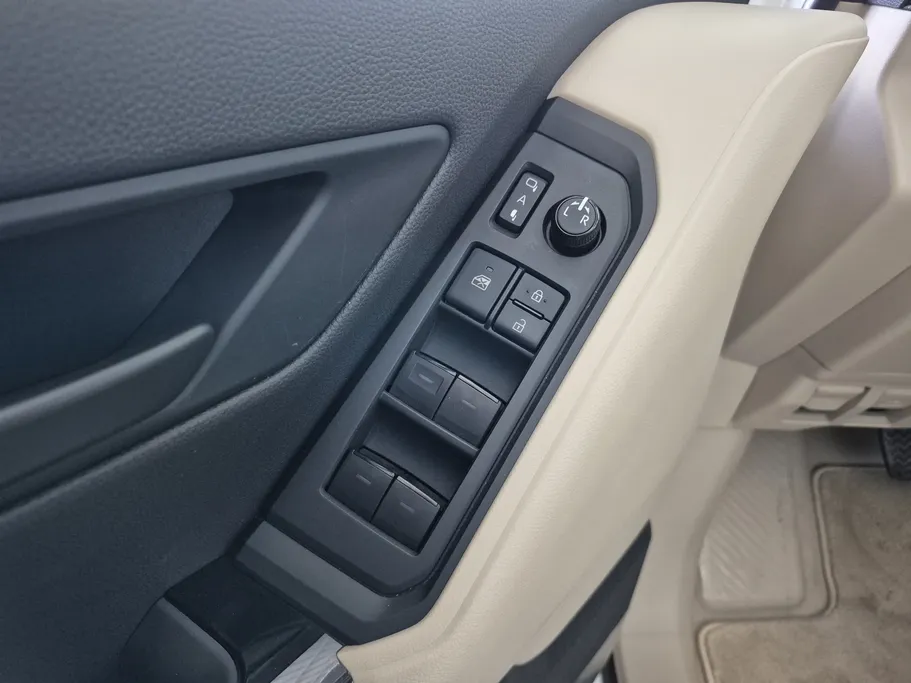 تويوتا لاندكروزر GXR3 2022 