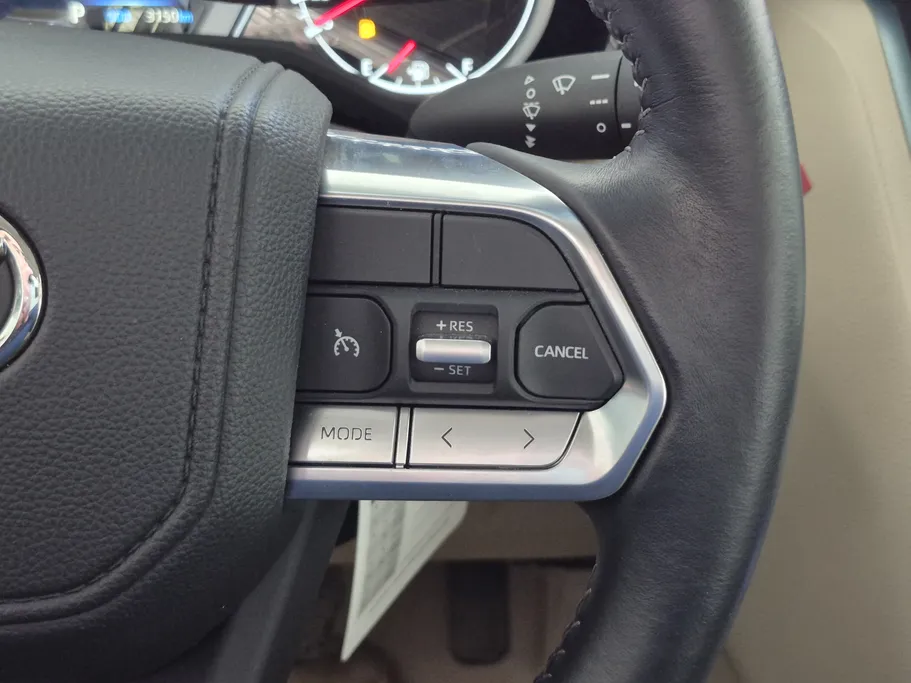 تويوتا لاندكروزر GXR3 2022 