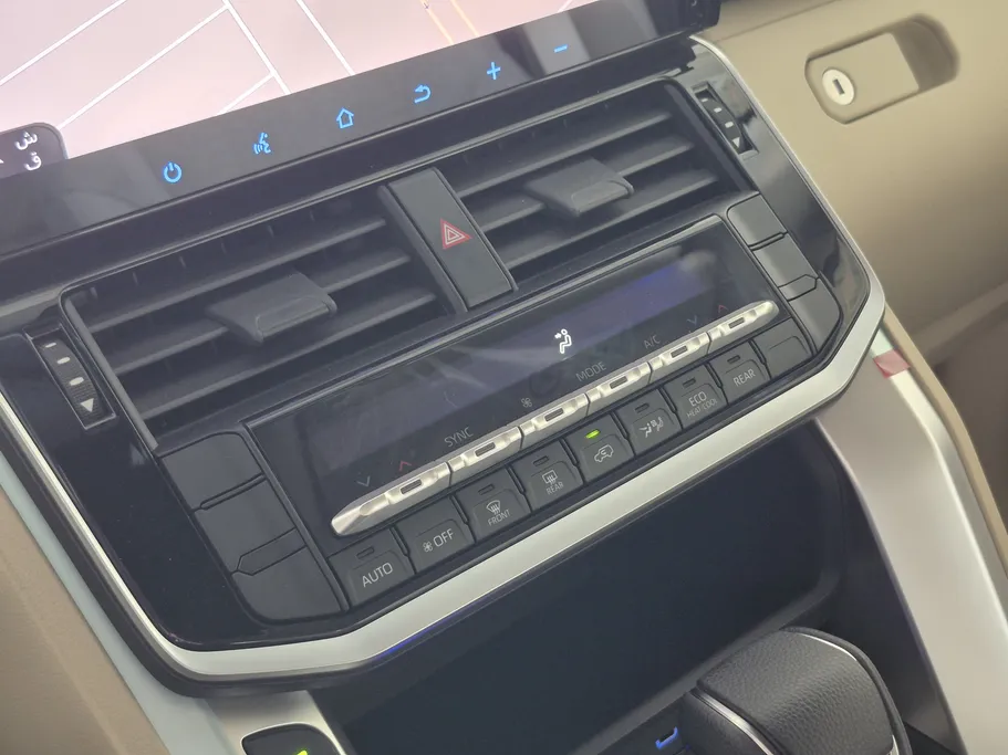 تويوتا لاندكروزر GXR3 2022 