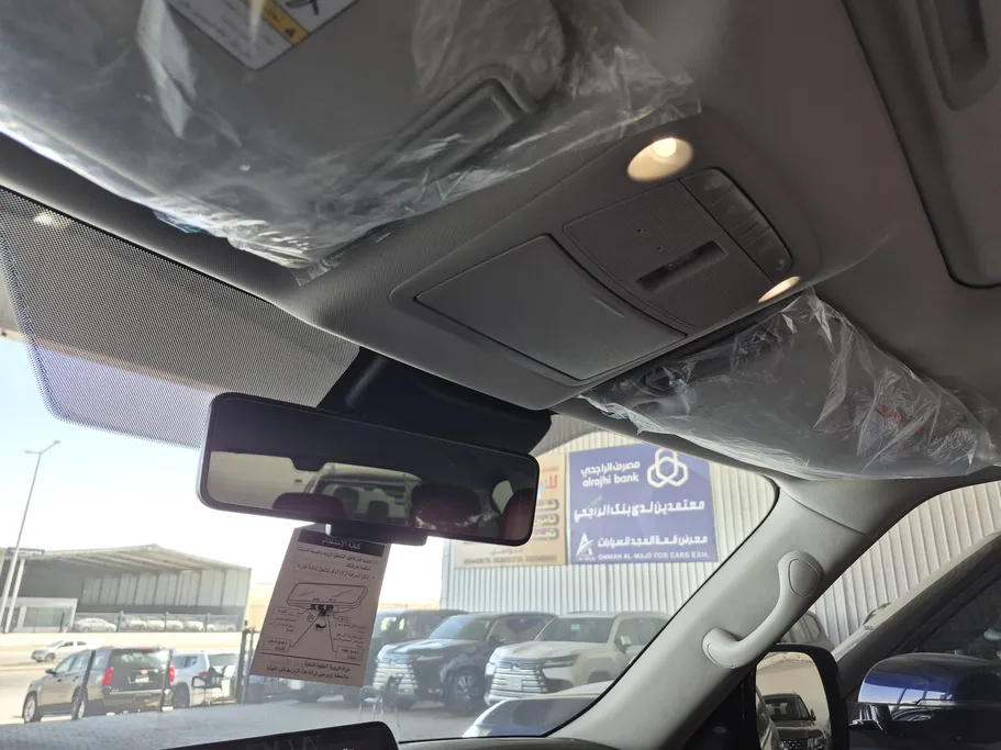 نيسان باترول SE Platinum 2024 