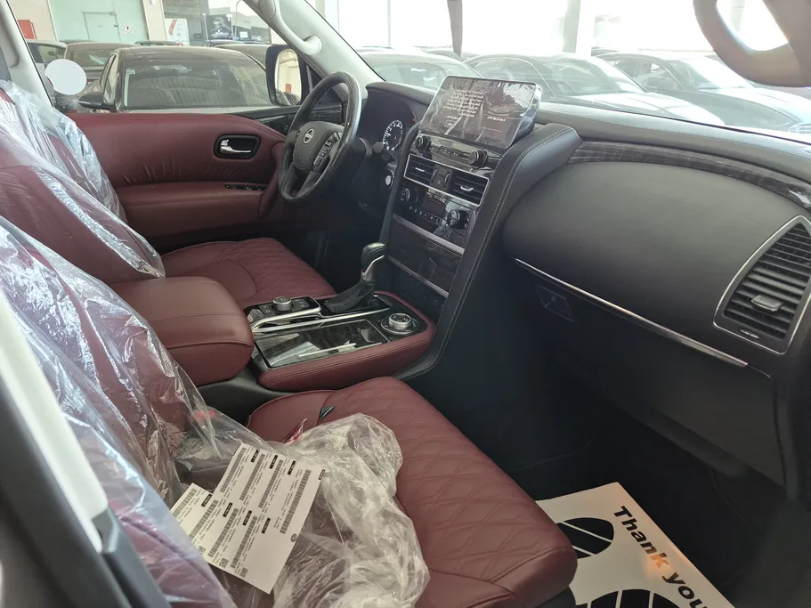 نيسان باترول SE Platinum 2024 