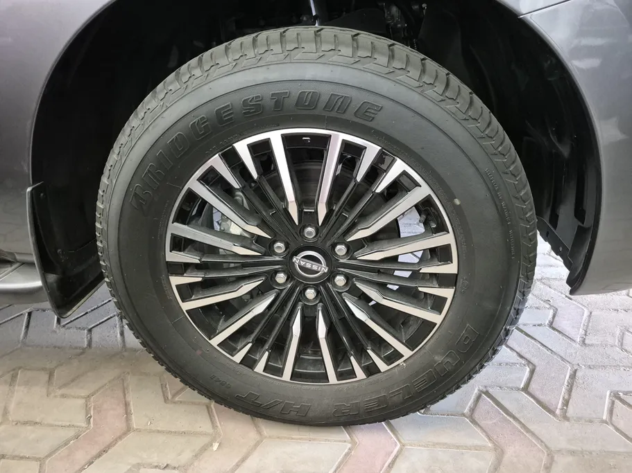 نيسان باترول SE Platinum 2024 