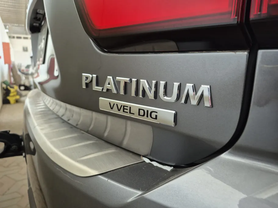 نيسان باترول SE Platinum 2024 