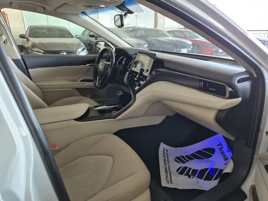 2024 Toyota Camry  GLE HEV  