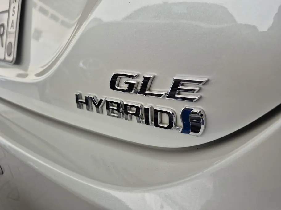 2024 Toyota Camry  GLE HEV  