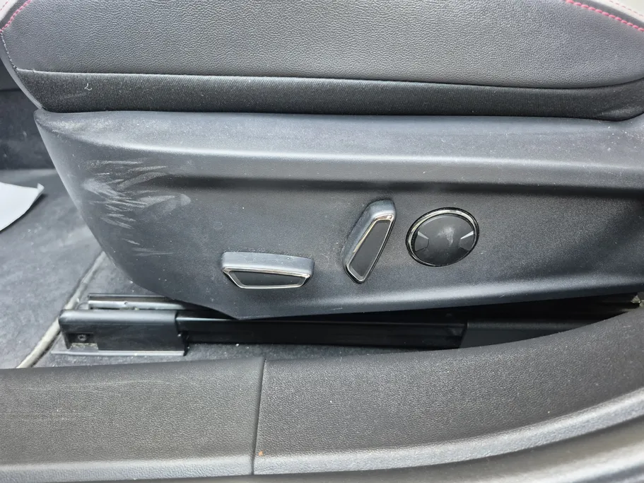 فورد تورس ترند 2025 