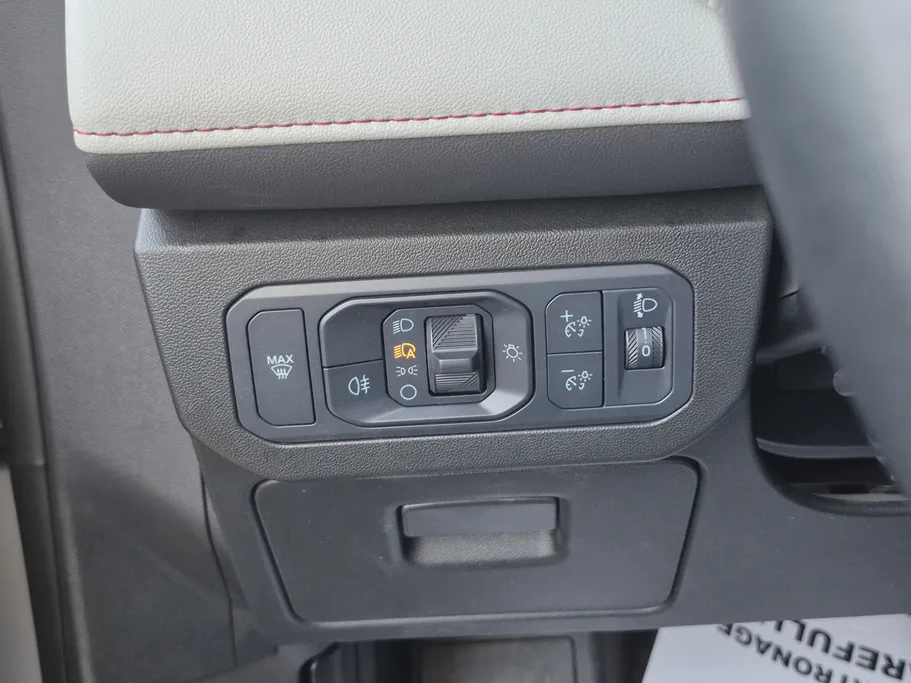 فورد تورس ترند 2025 