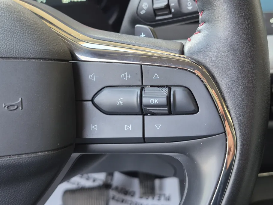 فورد تورس ترند 2025 