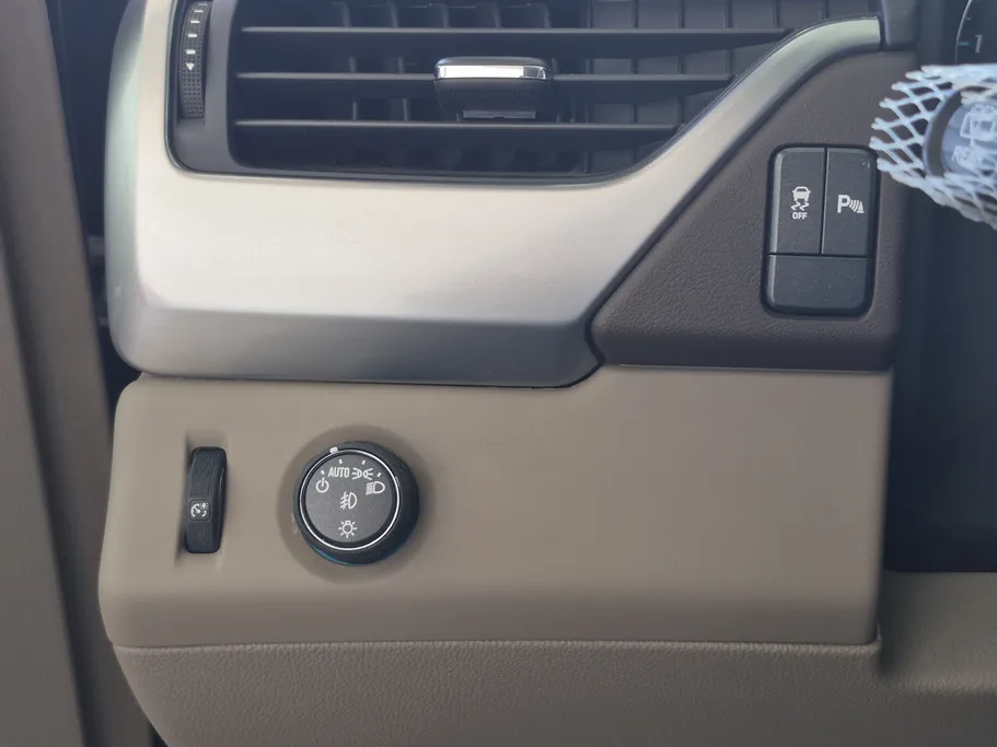 شفروليه تاهو Moon Light Limited Edition  2020 