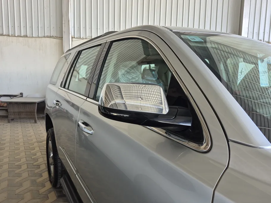 شفروليه تاهو Moon Light Limited Edition  2020 