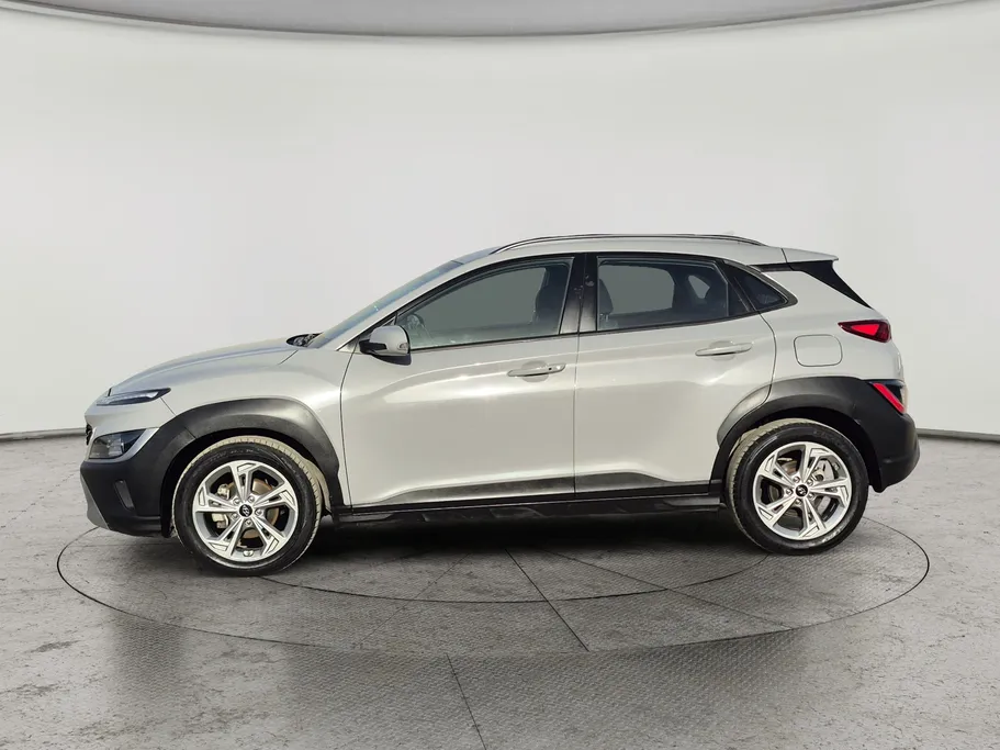 2022 Hyundai Kona SMART 