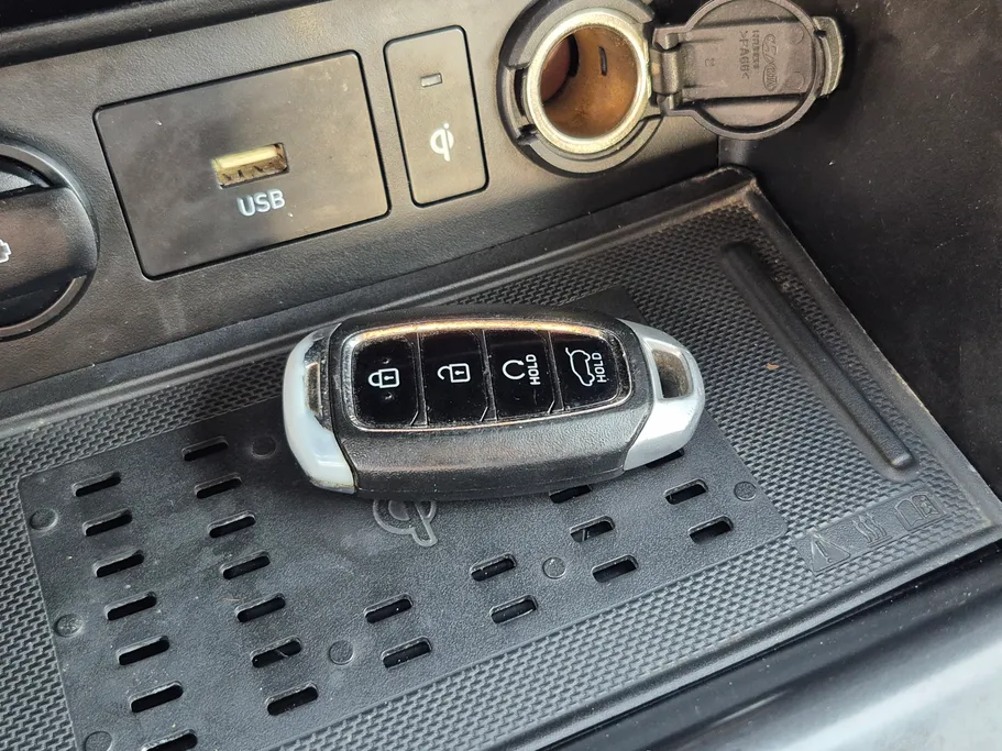 2022 Hyundai Kona SMART 