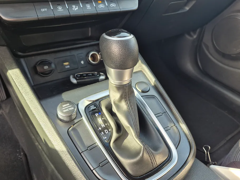 2022 Hyundai Kona SMART 