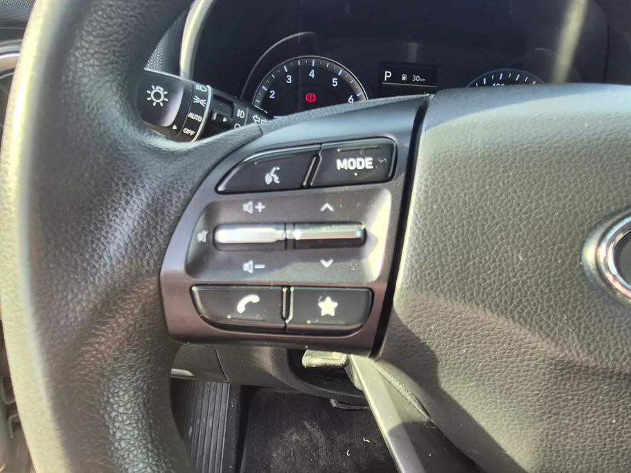 2022 Hyundai Kona SMART 