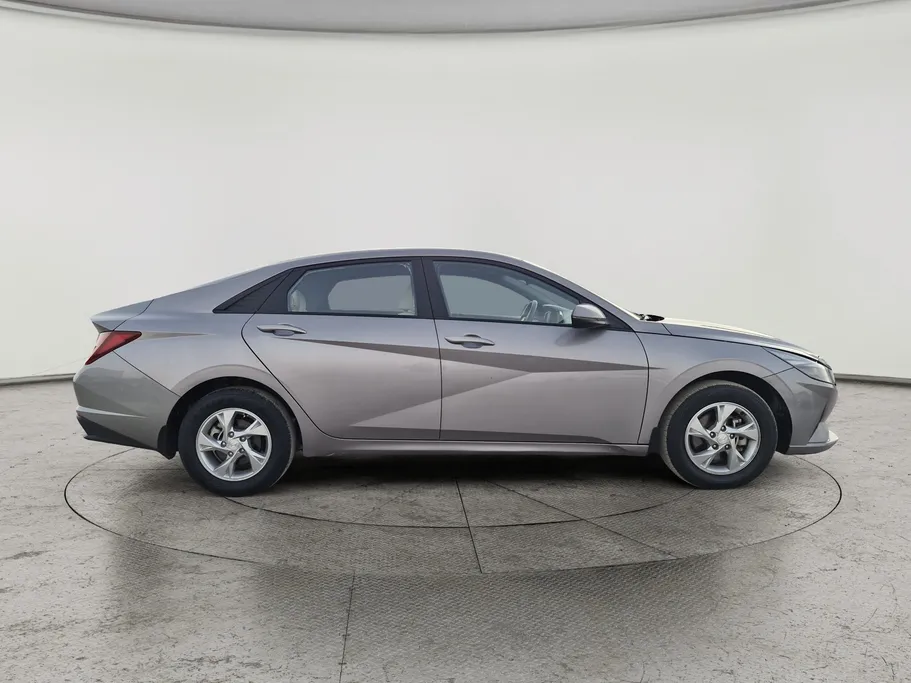 2022 Hyundai Elantra Fleet 