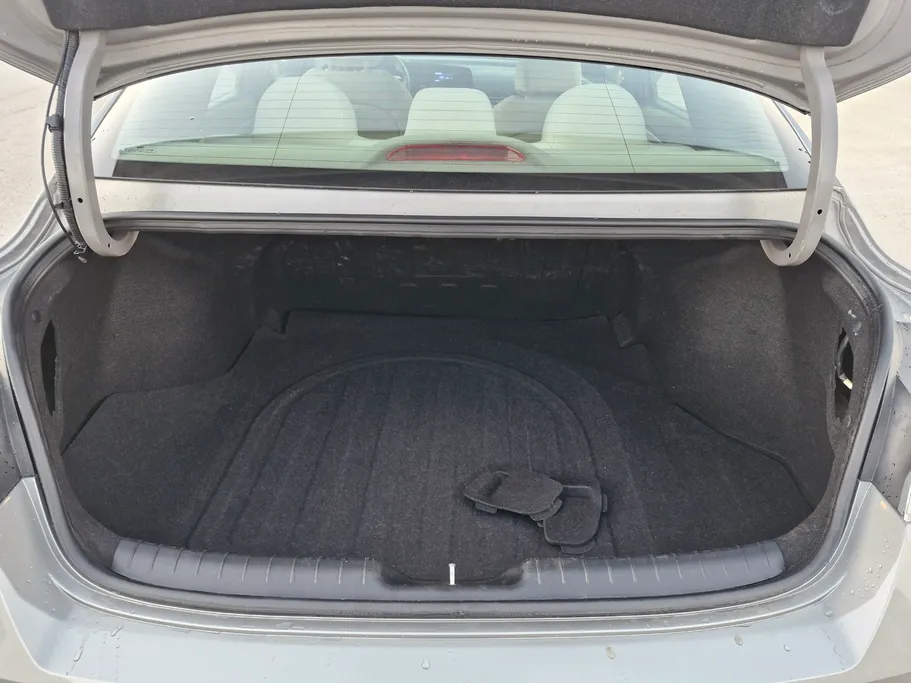 2022 Hyundai Elantra Fleet 