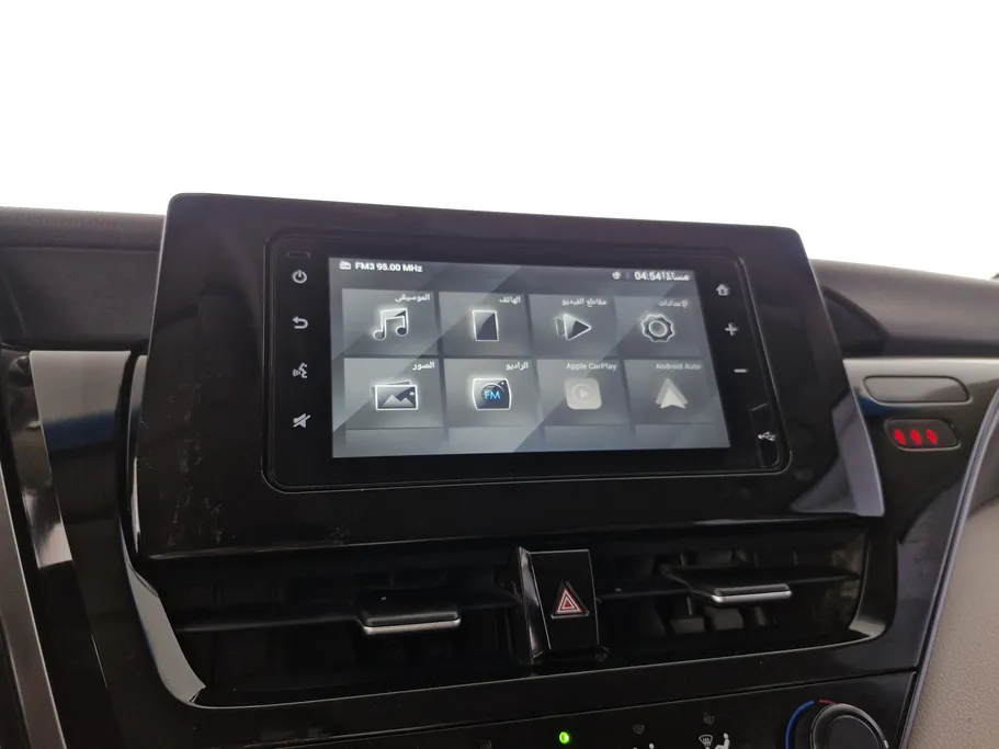 تويوتا كامري LE 2022 