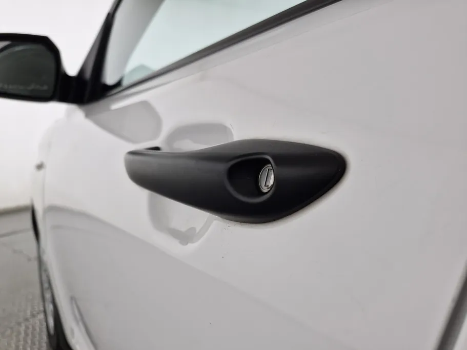 هيونداي Grand i10 فلييت 2024 