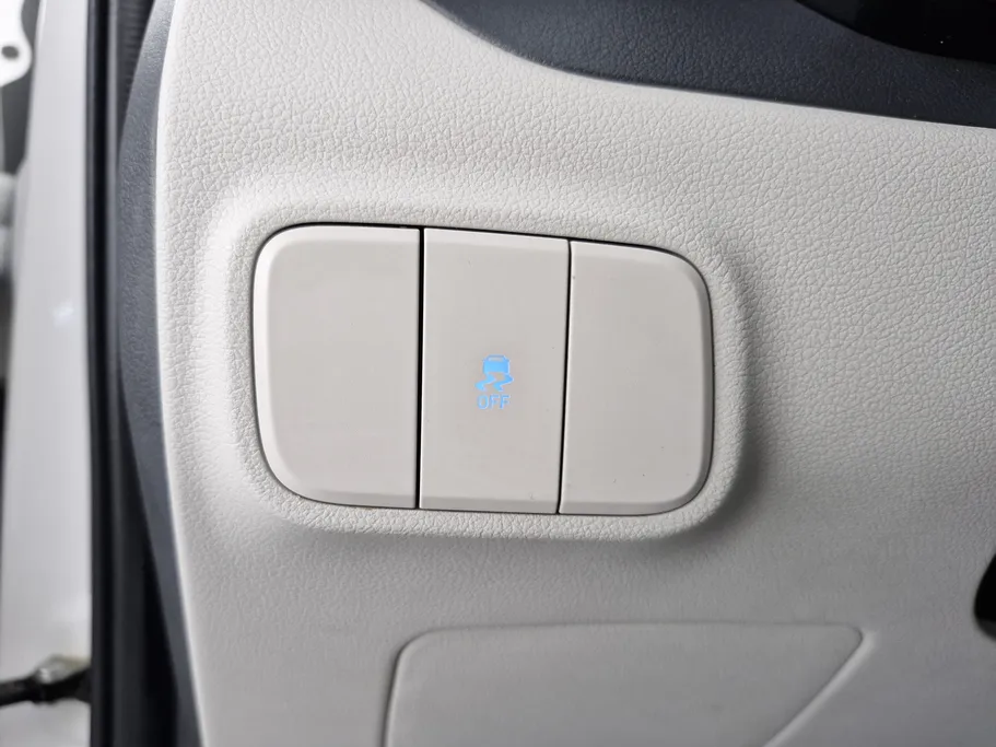 هيونداي Grand i10 فلييت 2024 