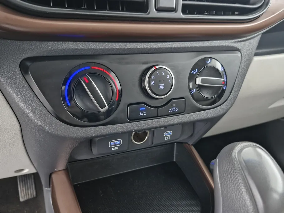 هيونداي Grand i10 فلييت 2024 