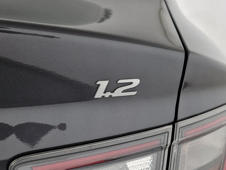 هيونداي Grand i10 فلييت 2024 