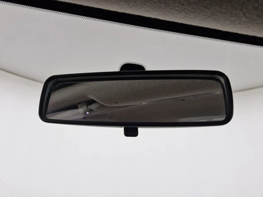 2021 Nissan Sunny SV 