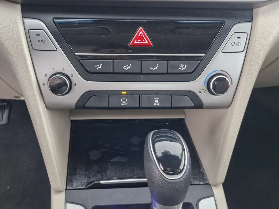 2018 Hyundai Elantra GL 