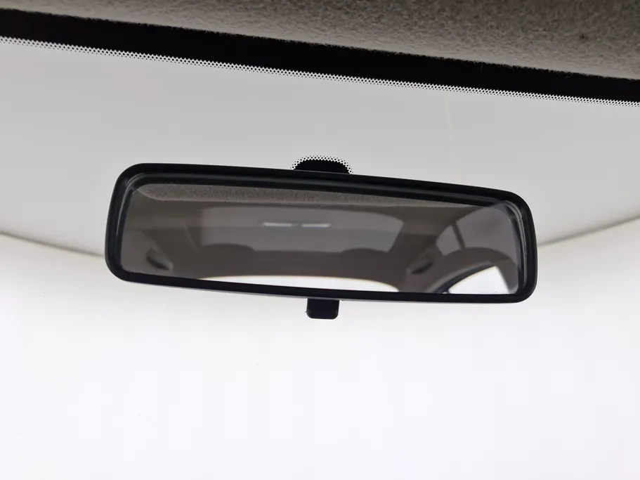 2021 Nissan Sunny Classic 