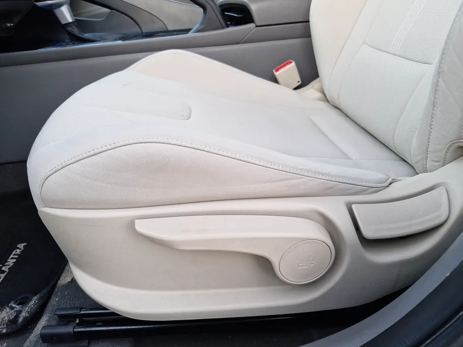 2023 Hyundai Elantra Fleet 