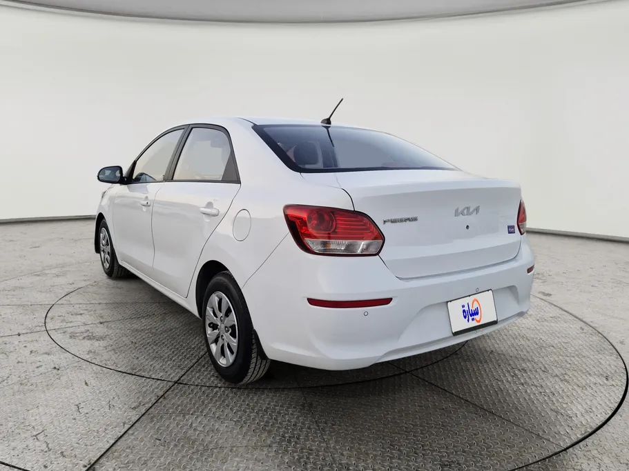 2022 Kia Pegas LX 