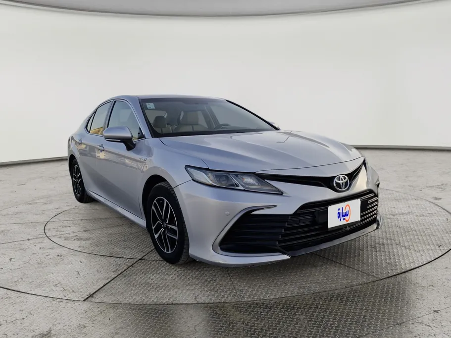 تويوتا كامري LE HEV 2021 