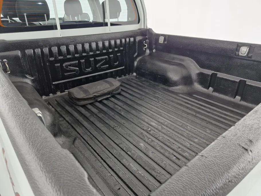 2023 Isuzu D-max Double Cab 