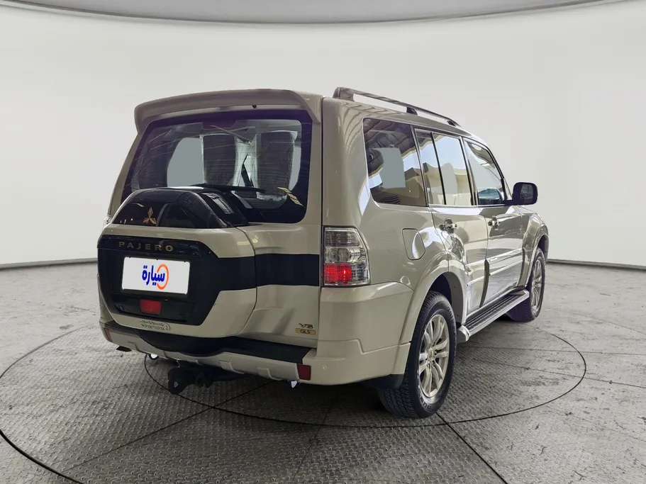 2020 Mitsubishi Pajero GLS 4Doors 