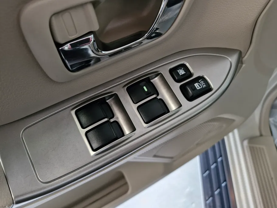 2020 Mitsubishi Pajero GLS 4Doors 