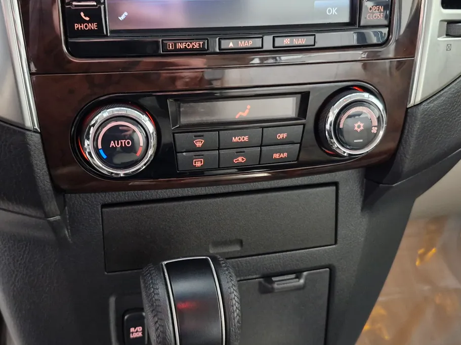 2020 Mitsubishi Pajero GLS 4Doors 